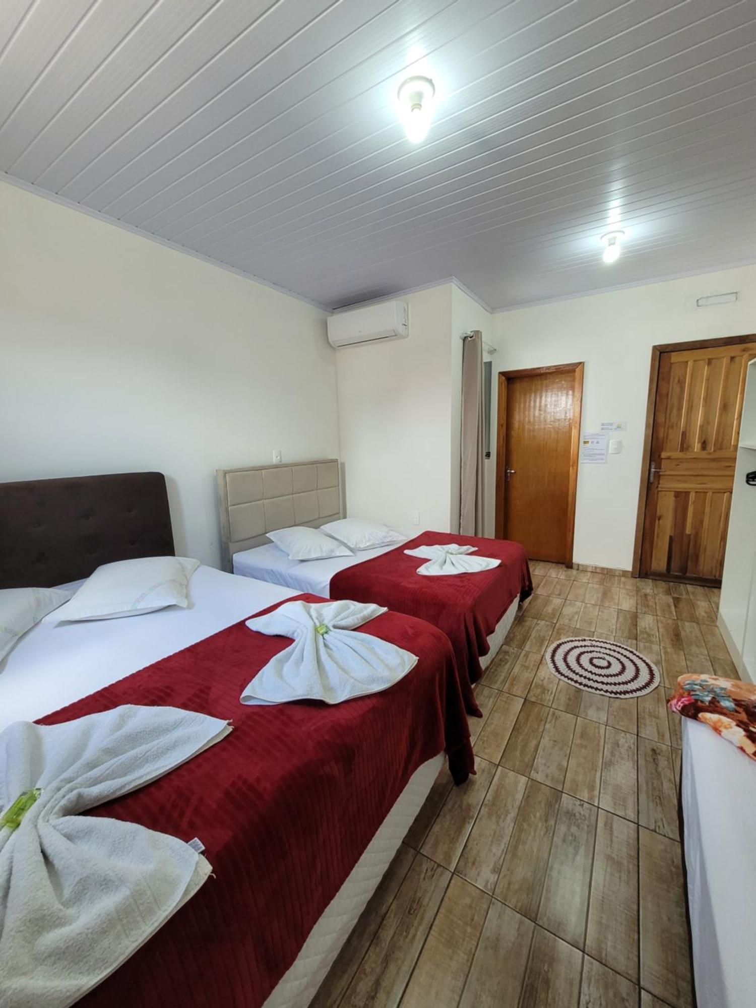 Pousada Pontal Da Armacao Penha  Kamer foto